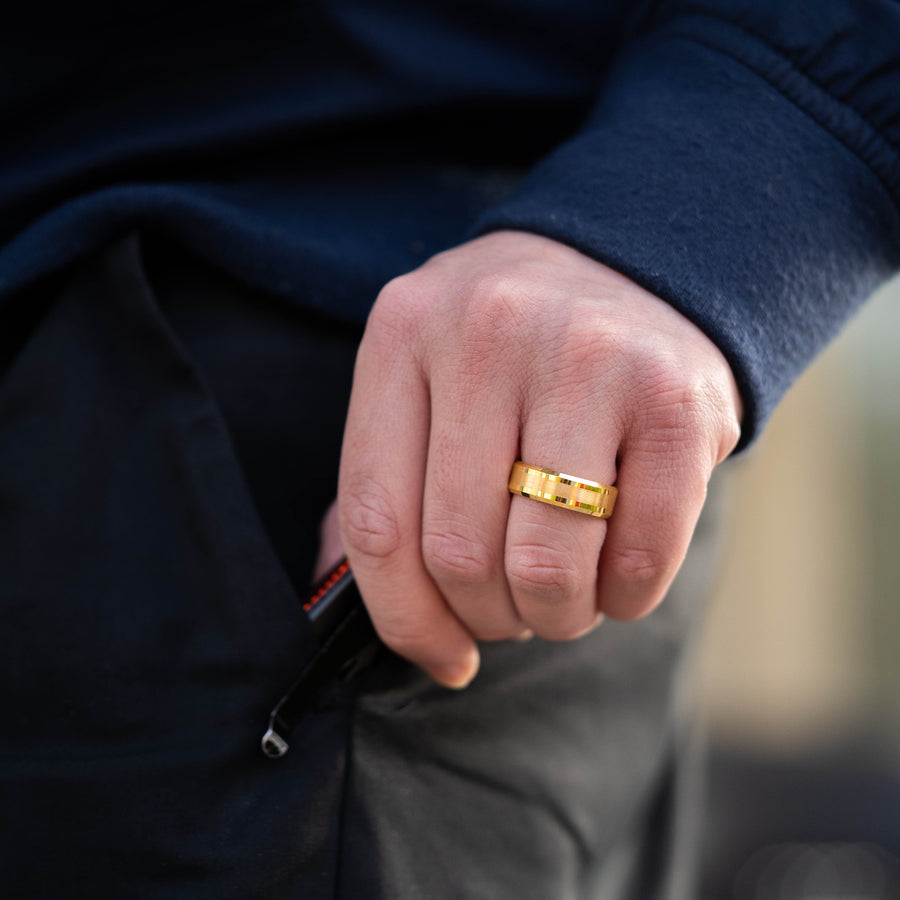 Iconic Rings band worn day to day: 7mm presence